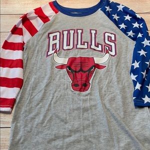 Women’s XS Chicago Bull t Shirt NBA 🏀